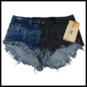 One Teaspoon Two-Tone Distressed Denim Cutoff Shorts - Blue & Black